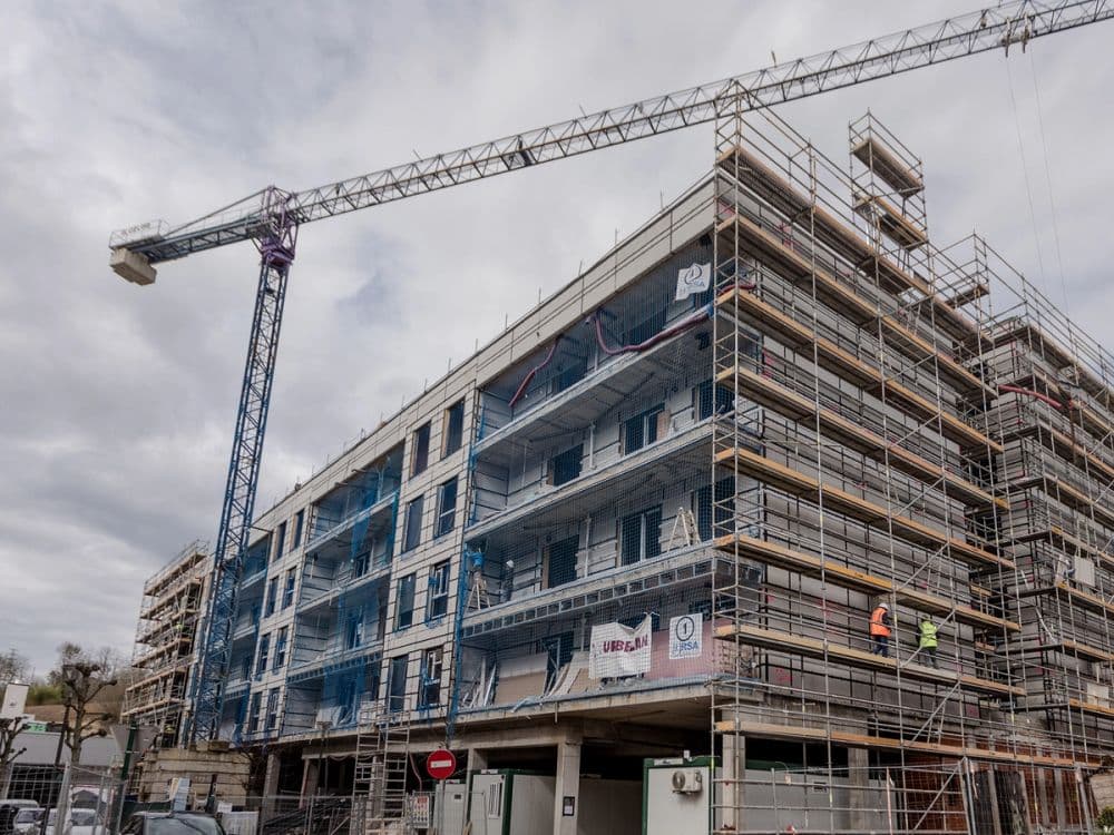 54 residential units in Galdakao